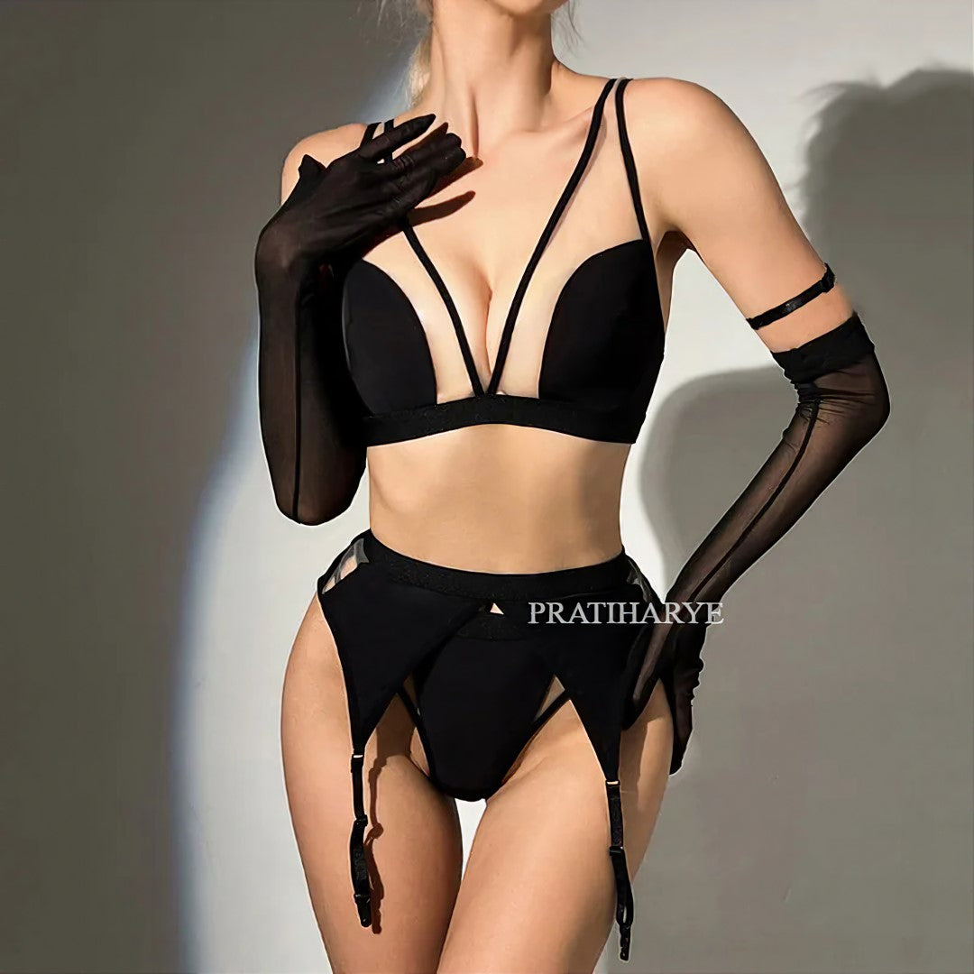 Sexy V-neck Solid Garter Set