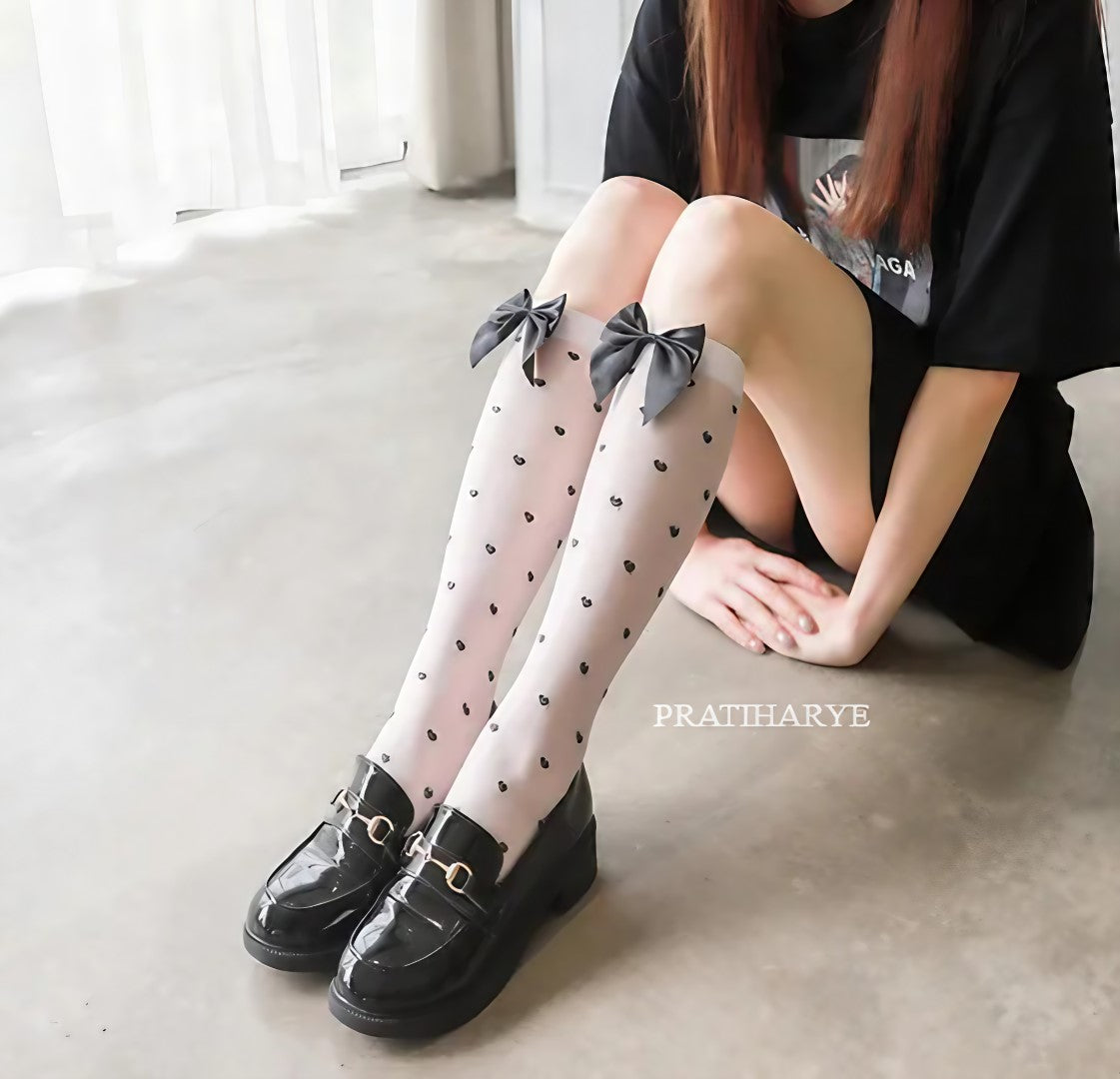 Polka Dot Bow Short Knee Stocking