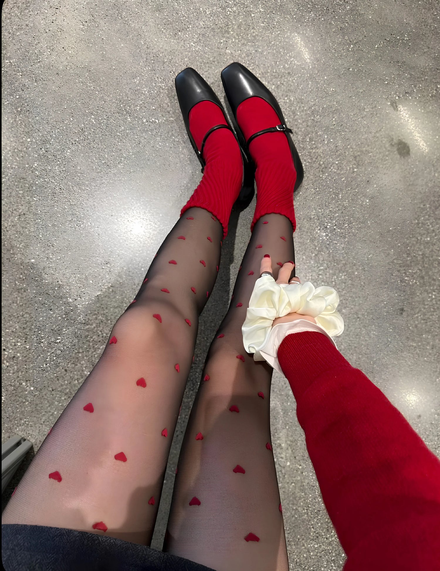 Silk Heart Pantyhose