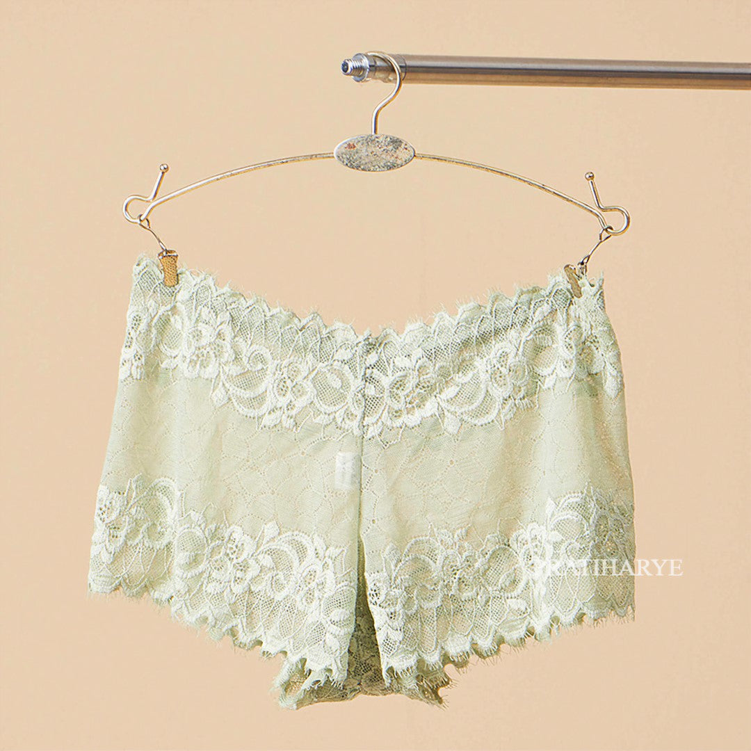 Floral Short Lace Thong