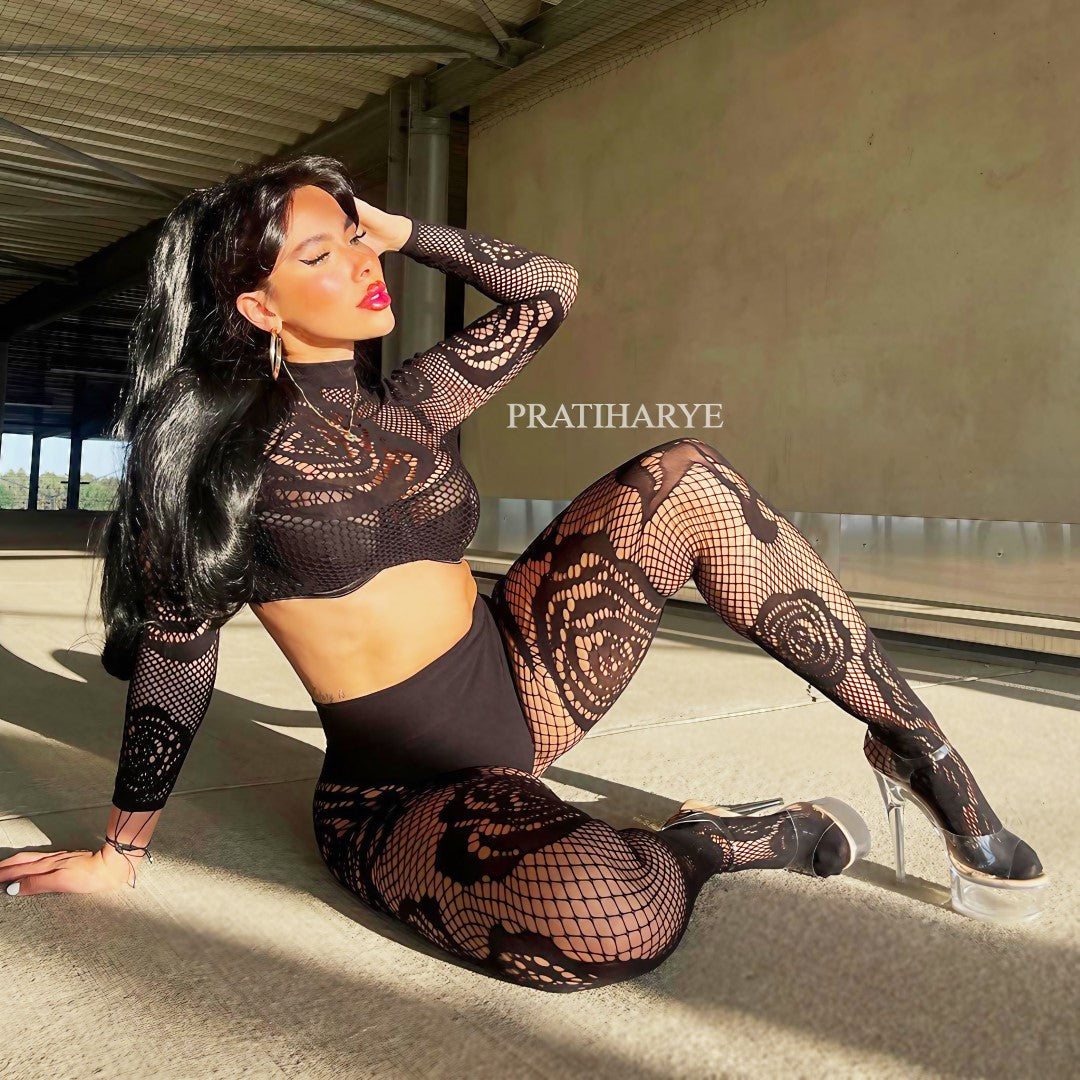 Mesh Rose Fishnet Set Designs in India