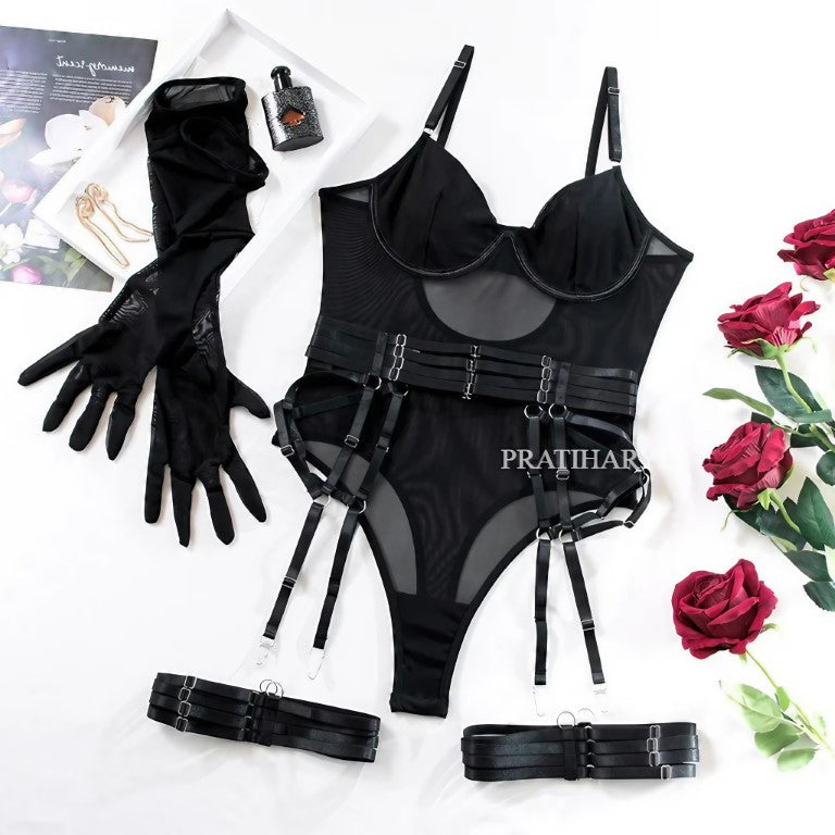 7pc Garter Set with Sleeve - Pratiharye