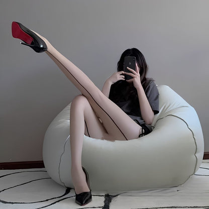 Sheer Pantyhose with Back Seam line