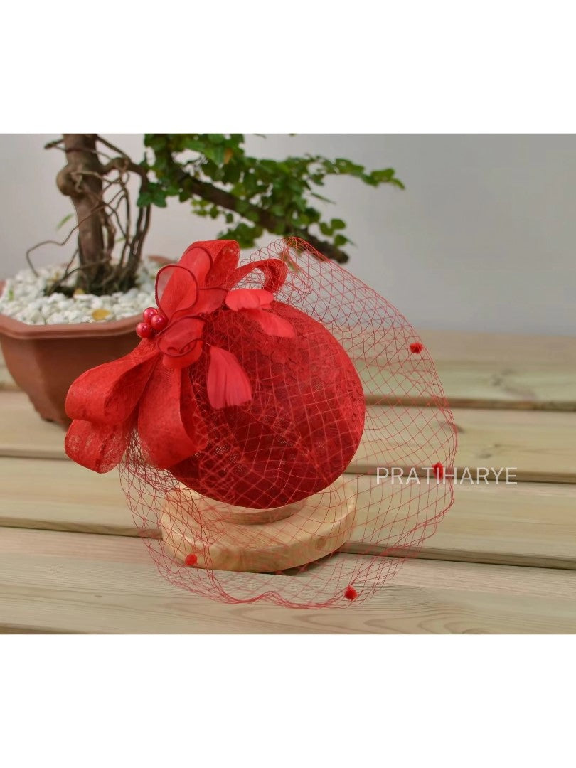 elegant women headwear
designer fascinator hats
women cocktail hats
fashionable fascinator accessories
French Elegant Women Banquet Fascinator Hat With Veil Flowers Feather | HAT-14