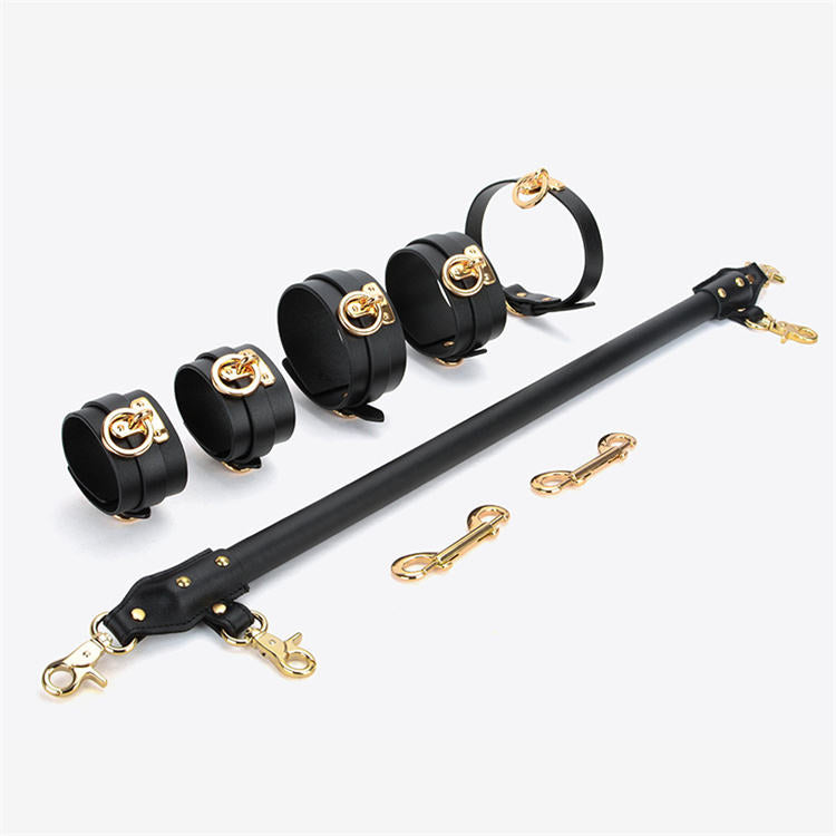 Luxury PU Leather Spreader Bar with Hand &amp; Anklecuff