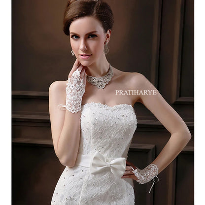 Short Bride Lace Gloves with Crystal Beading