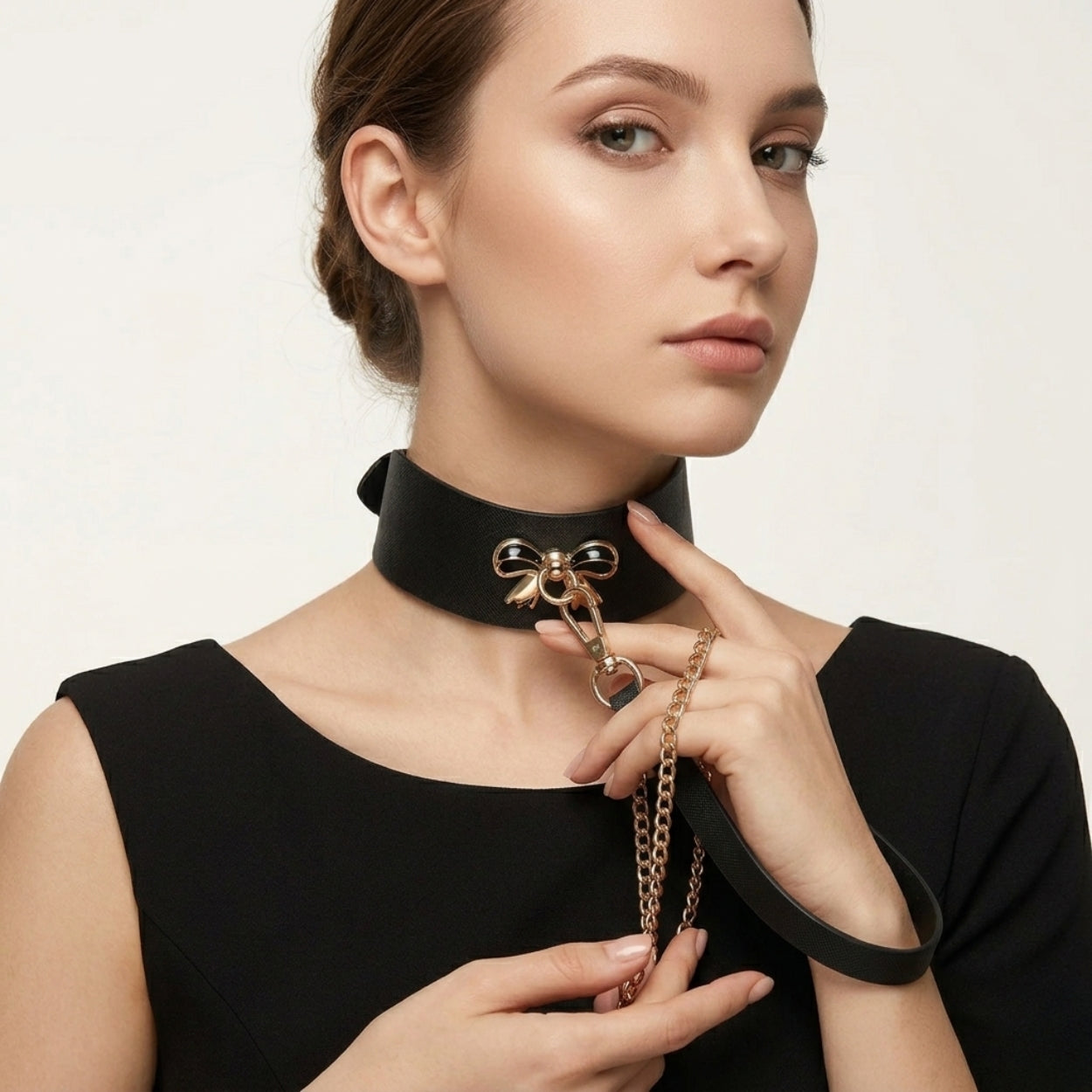 Premium Faux Leather Bow Collar Leash