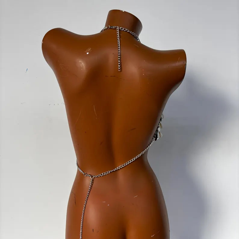 Sexy Chain Shell Bra Top with Decorative Metal Disc